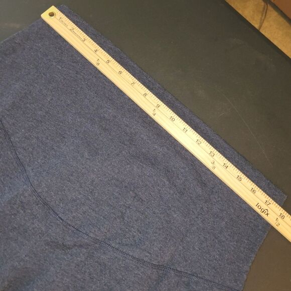New Old Navy Maternity 4-Way Stretch Leggings XL - Picture 5 of 9